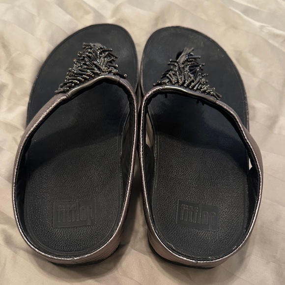 Elegant Pewter Beaded Women Sandals - Picture 3 of 4